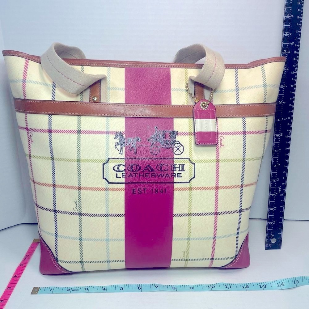 GREAT GIFT!! RARE Coach 3 piece Tote, cosmetic bag, change purse set PRICE FIRM - Picture 6 of 16